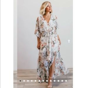 Baltic Born Kia White Floral Maxi Dress Large NWT